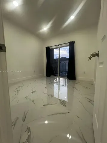 355 E 4th Street Hialeah FL 33010