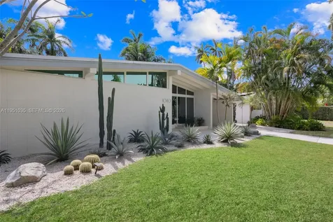 1040 NE 85th Street Miami FL 33138