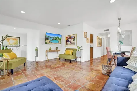7525 W Treasure Drive North Bay Village FL 33141
