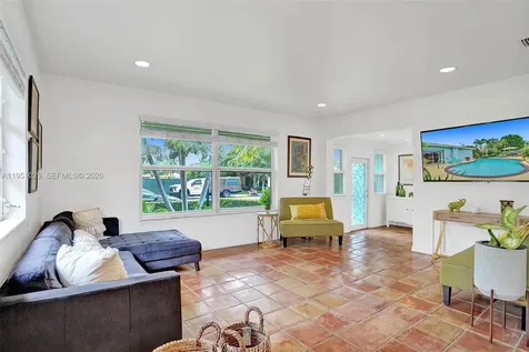 7525 W Treasure Drive North Bay Village FL 33141