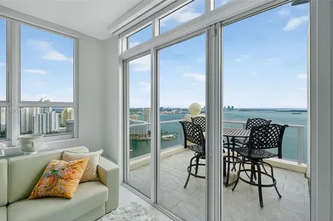 1155 Brickell Bay Drive Miami FL 33131