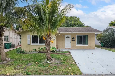 4714 NW 50th Court Tamarac FL 33319