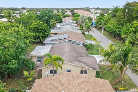 4714 NW 50th Court Tamarac FL 33319