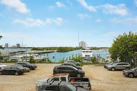 7904 West Drive North Bay Village FL 33141