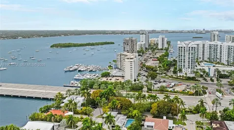 7904 West Drive North Bay Village FL 33141