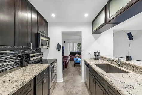 10772 La Placida Drive Coral Springs FL 33065