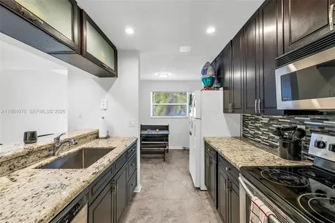 10772 La Placida Drive Coral Springs FL 33065