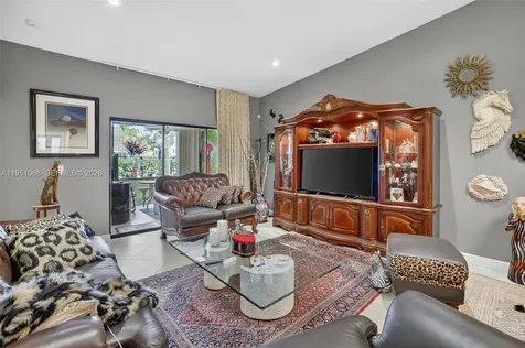 21248 Harbor Way Aventura FL 33180