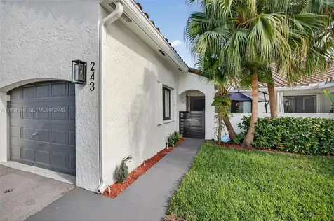 21248 Harbor Way Aventura FL 33180
