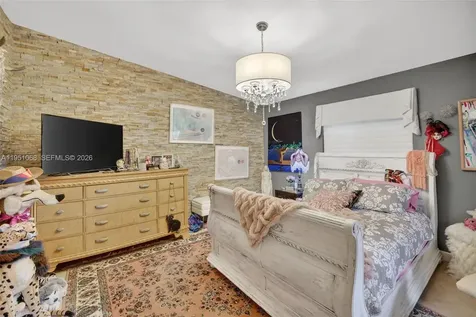 21248 Harbor Way Aventura FL 33180