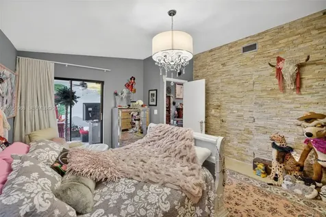 21248 Harbor Way Aventura FL 33180