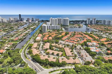 21248 Harbor Way Aventura FL 33180