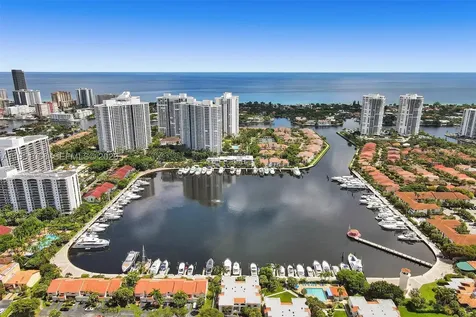 21248 Harbor Way Aventura FL 33180