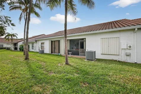 21248 Harbor Way Aventura FL 33180