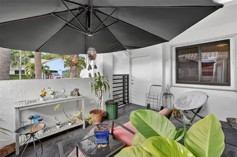 21248 Harbor Way Aventura FL 33180