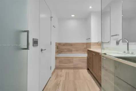 350 Ocean Drive Key Biscayne FL 33149