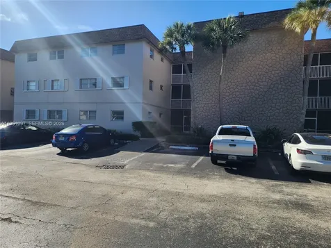 2451 SW 82nd Avenue Davie FL 33324