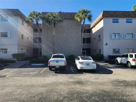 2451 SW 82nd Avenue Davie FL 33324