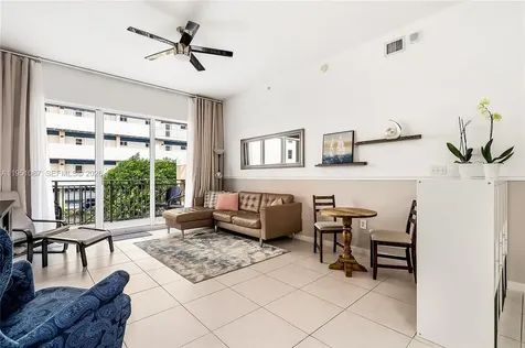 2080 S Ocean Drive Hallandale Beach FL 33009