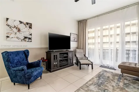 2080 S Ocean Drive Hallandale Beach FL 33009