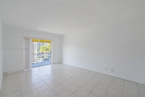 3071 NW 47th Terrace Lauderdale Lakes FL 33313