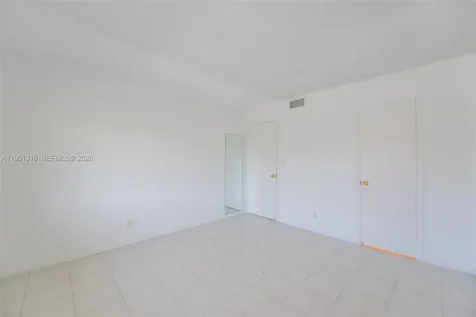 3071 NW 47th Terrace Lauderdale Lakes FL 33313