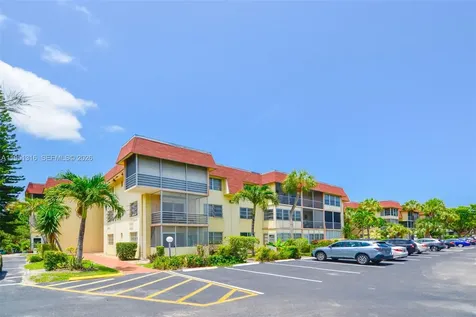 3071 NW 47th Terrace Lauderdale Lakes FL 33313