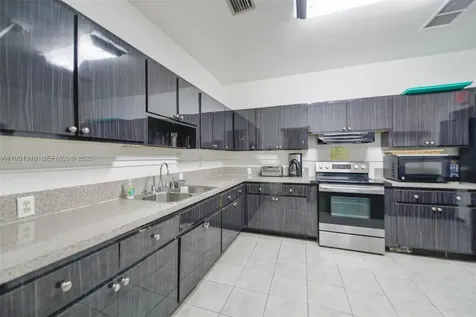 3071 NW 47th Terrace Lauderdale Lakes FL 33313