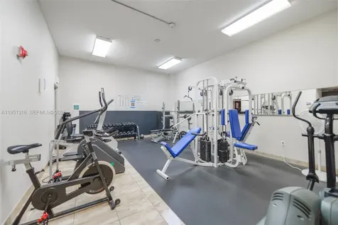 3071 NW 47th Terrace Lauderdale Lakes FL 33313