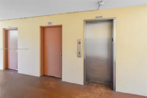 3071 NW 47th Terrace Lauderdale Lakes FL 33313
