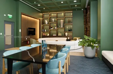 11 NE 6th Street Miami FL 33132