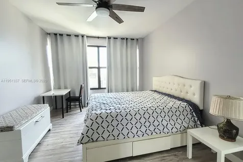 2500 Parkview Drive Hallandale Beach FL 33009