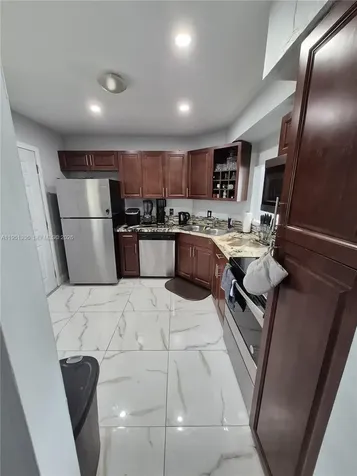 Lauderhill FL 33319