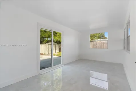 4041 NE 15th Terrace Pompano Beach FL 33064