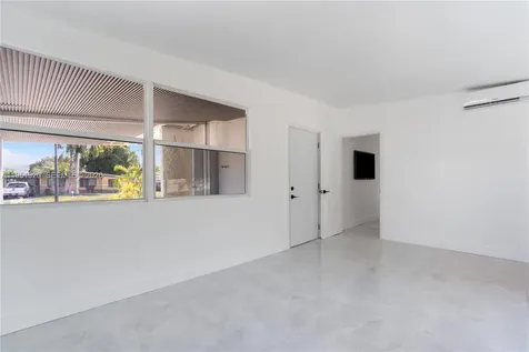 4041 NE 15th Terrace Pompano Beach FL 33064