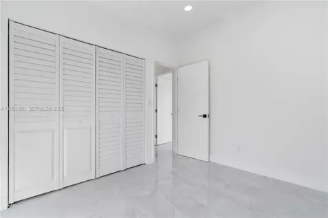 4041 NE 15th Terrace Pompano Beach FL 33064