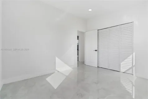 4041 NE 15th Terrace Pompano Beach FL 33064