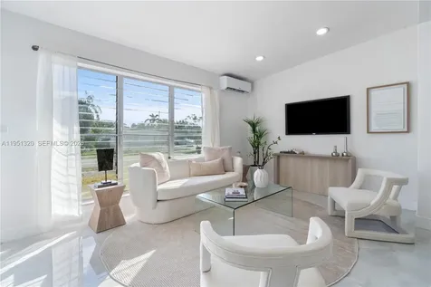 4041 NE 15th Terrace Pompano Beach FL 33064