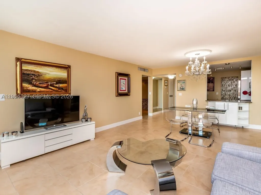 1410 S Ocean Drive Hollywood FL 33019