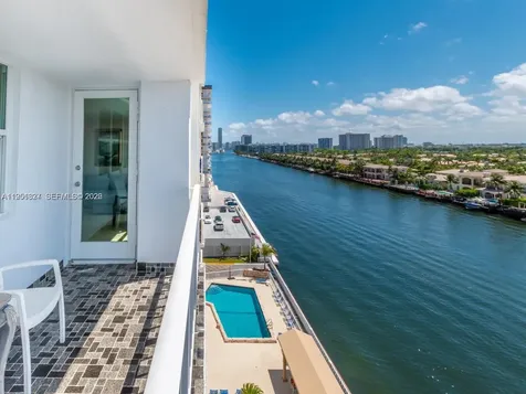 1410 S Ocean Drive Hollywood FL 33019
