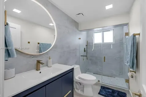 125 Gardenia Street Plantation Key FL 33070