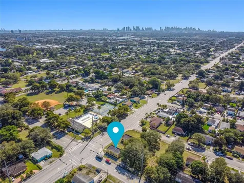 8620 NW 17th Avenue Miami FL 33147