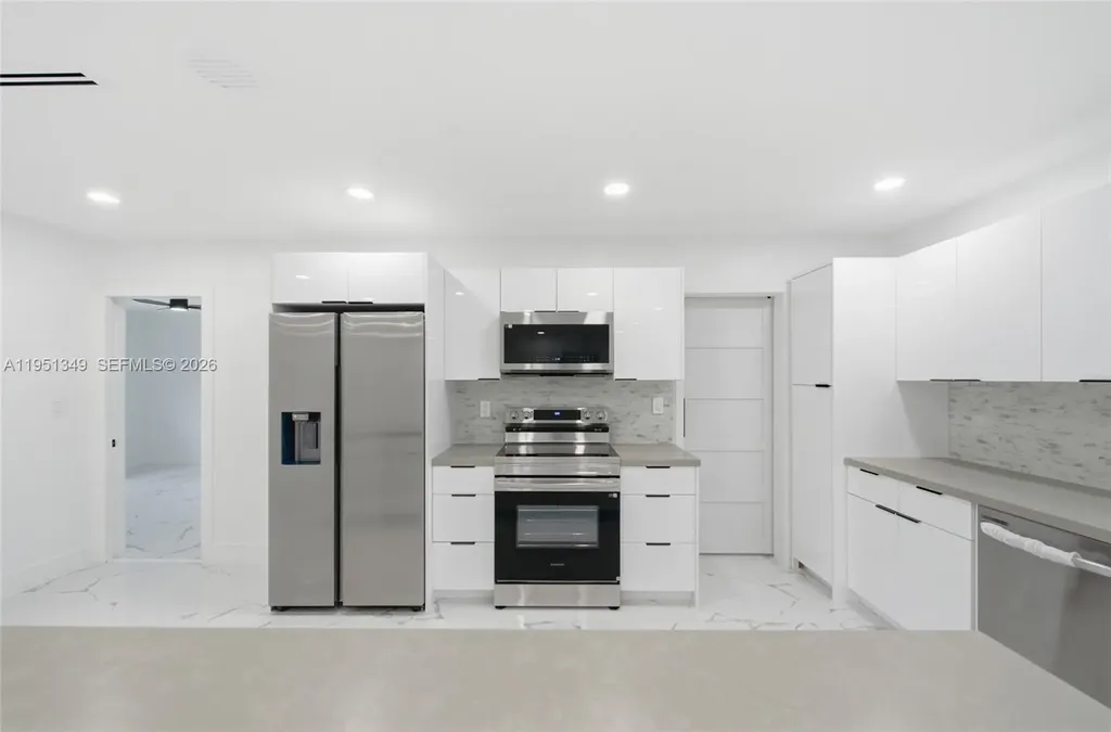 4711 NE 18th Avenue Fort Lauderdale FL 33334