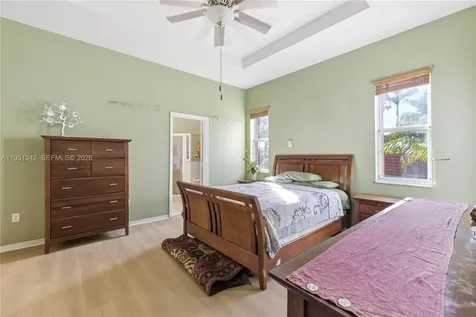 2243 SE 14th Circle Homestead FL 33035