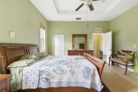 2243 SE 14th Circle Homestead FL 33035