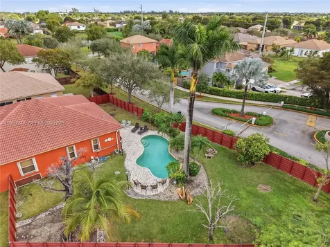 2243 SE 14th Circle Homestead FL 33035