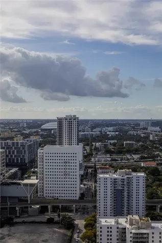 851 NE 1st Avenue Miami FL 33132