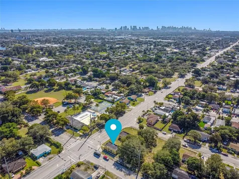 8610 NW 17th Avenue Miami FL 33147