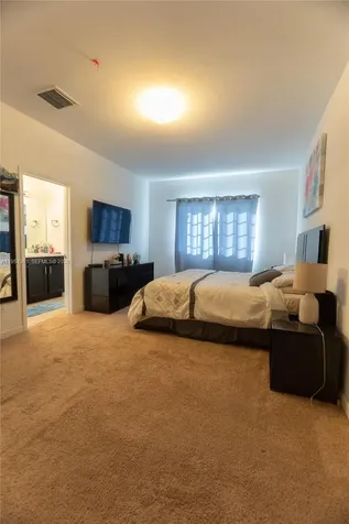 3542 NW 29th Court Lauderdale Lakes FL 33311