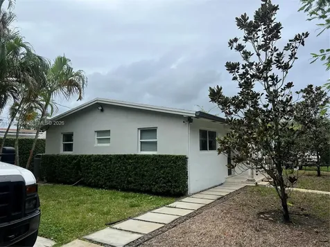 4250 SW 71st Avenue Miami FL 33155